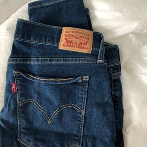 Levi’s skinny jeans